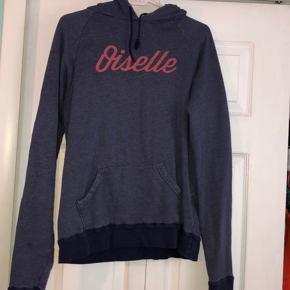OISELLE running hoodie. light weight worn once!